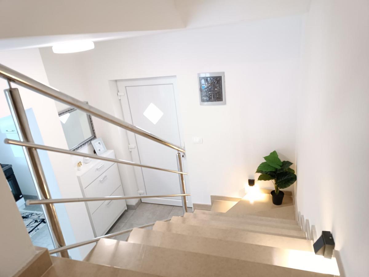 Villa Sarah 메덜린 외부 사진