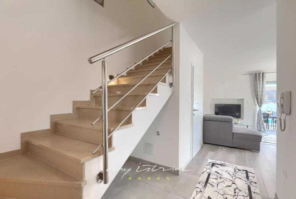Villa Sarah 메덜린 외부 사진